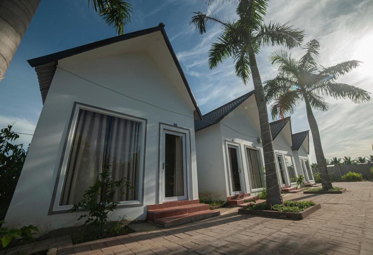 Fami Nguyen Homestay Чау Док Екстериор снимка