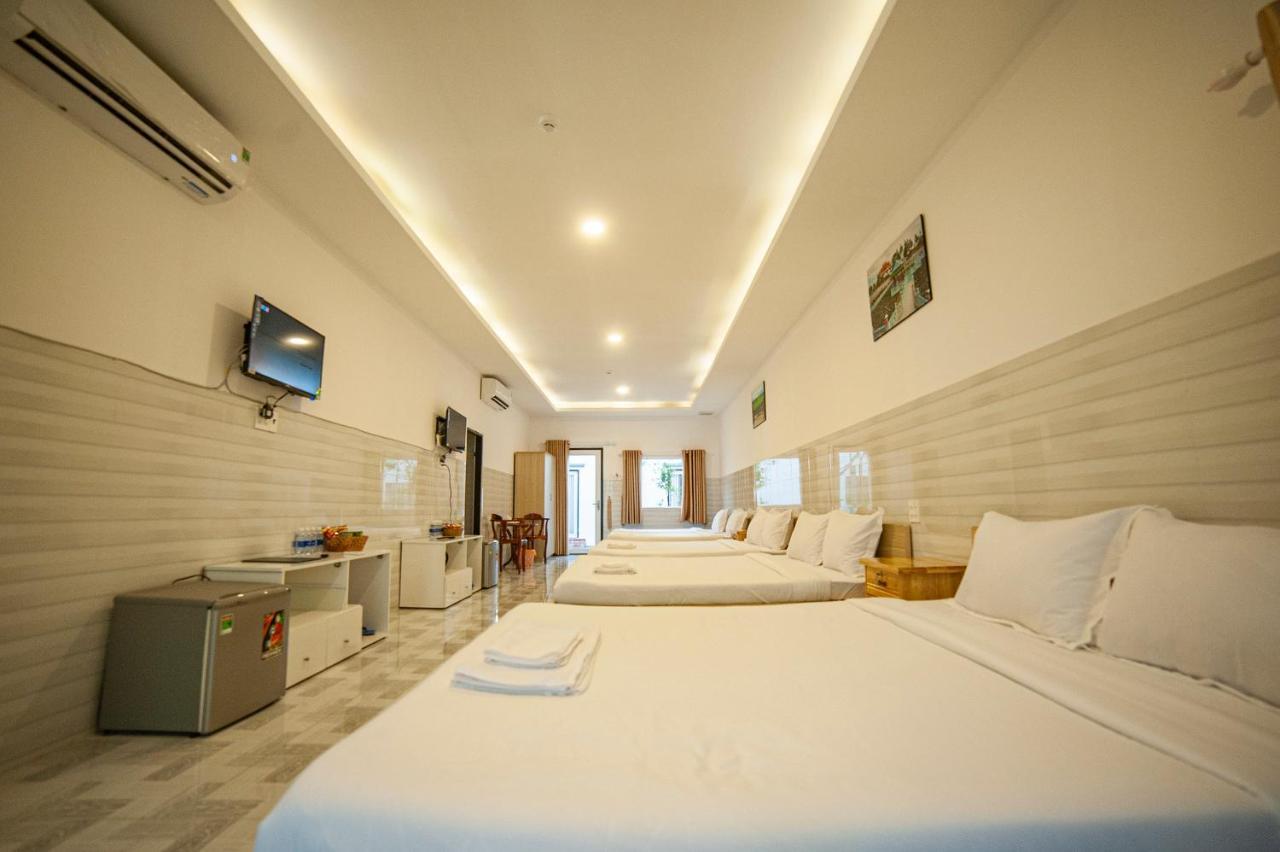 Fami Nguyen Homestay Чау Док Екстериор снимка