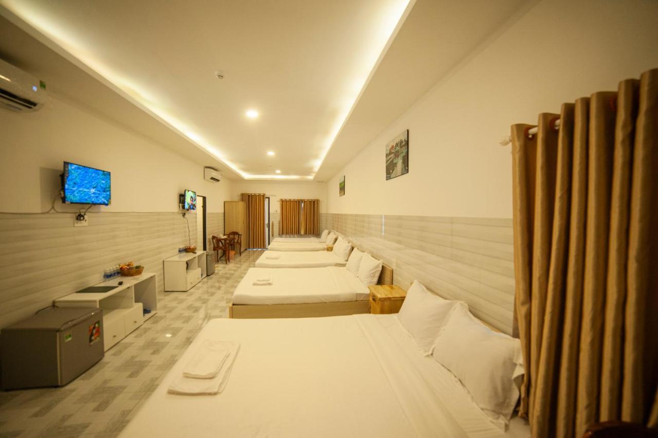 Fami Nguyen Homestay Чау Док Екстериор снимка