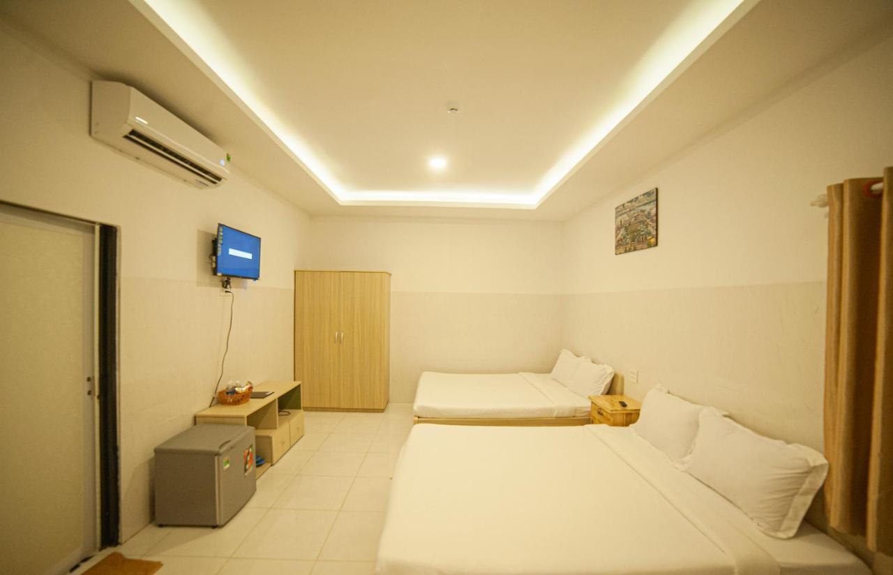 Fami Nguyen Homestay Чау Док Екстериор снимка